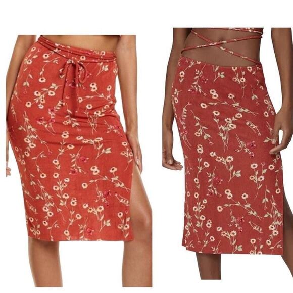 Danielle Bernstein By WeWoreWhat Roses And Daisies Pull On Tie Skirt Small New - Picture 1 of 11